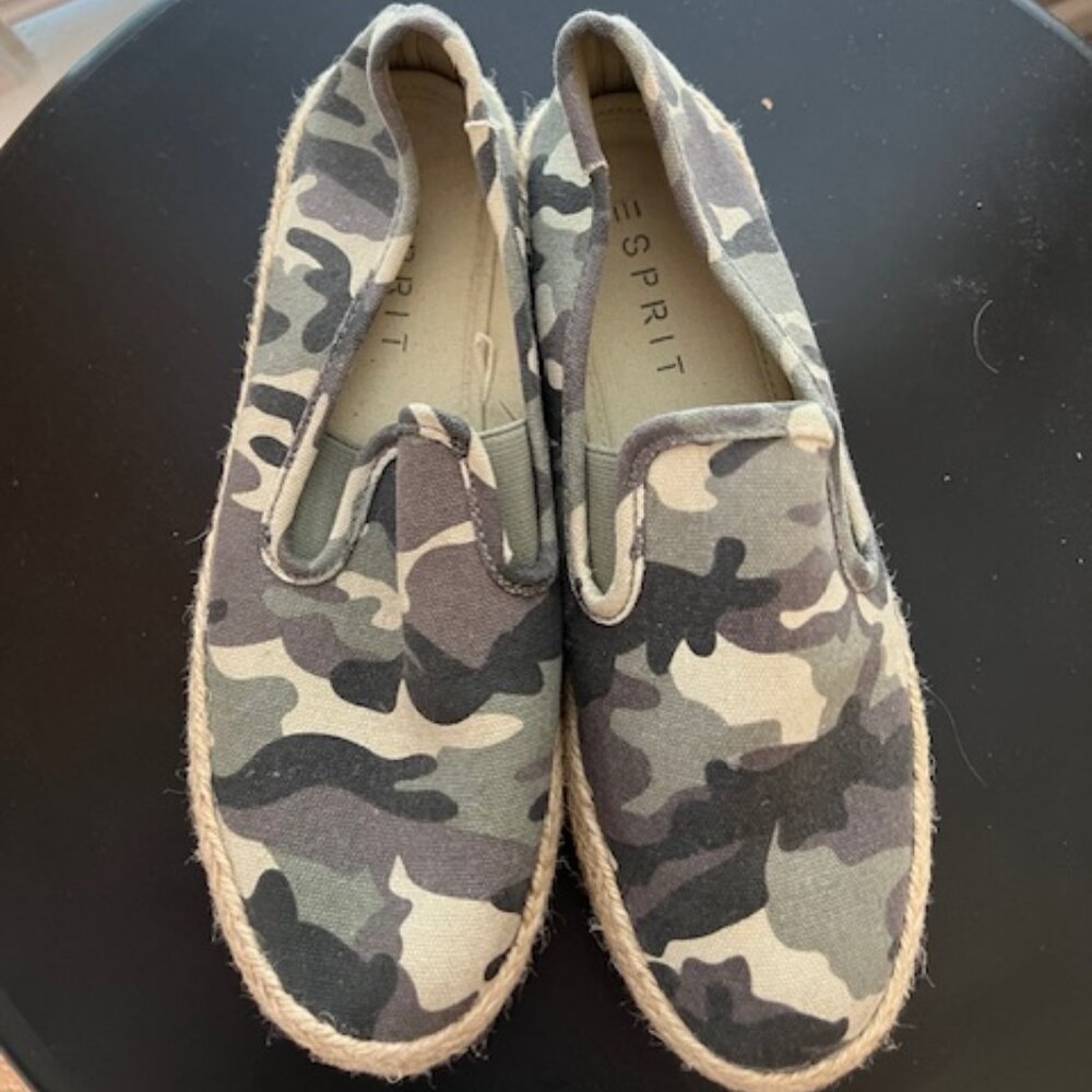 Camo slip-ons - WORN ONCE!